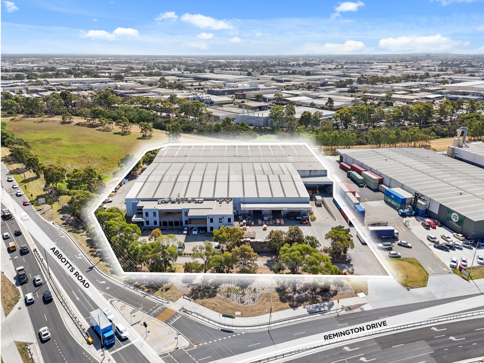 Prominent Office/Warehouse with Main Road Exposure