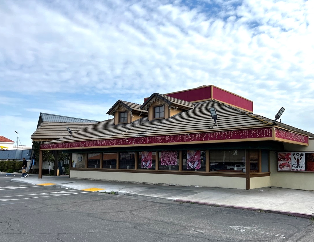 4280 N. Blackstone Avenue