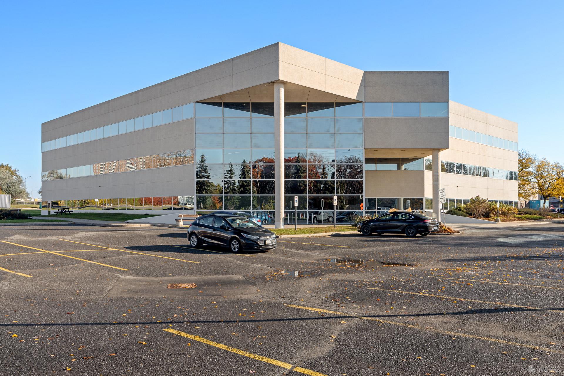1050 Morrison Drive