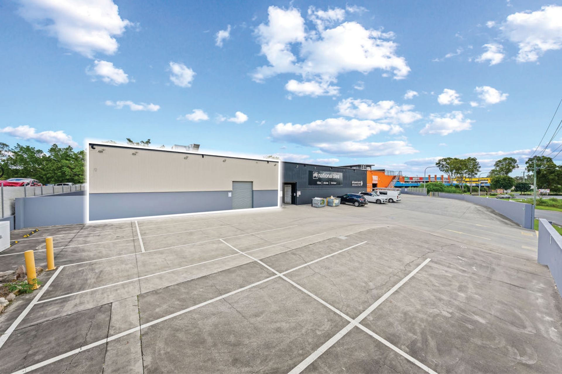 High exposure retail space in Oxley