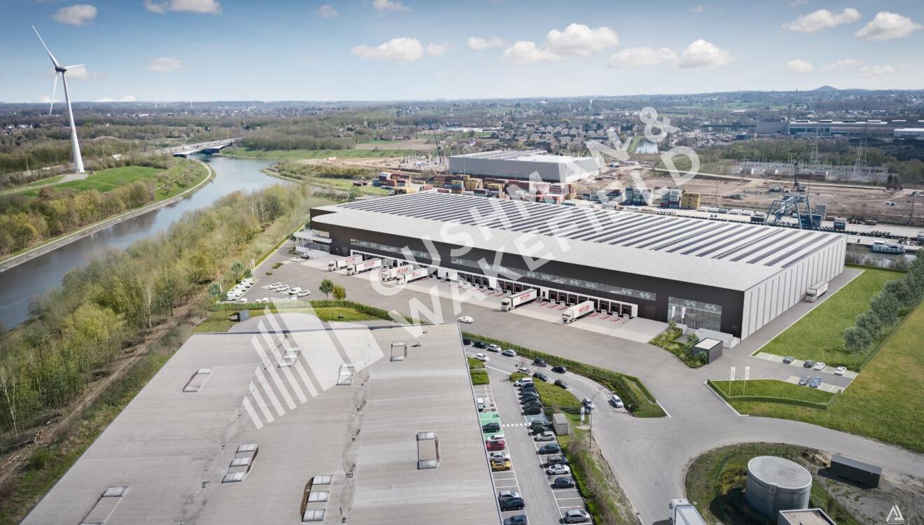 LA LOUVIÈRE LOGISTICS 21