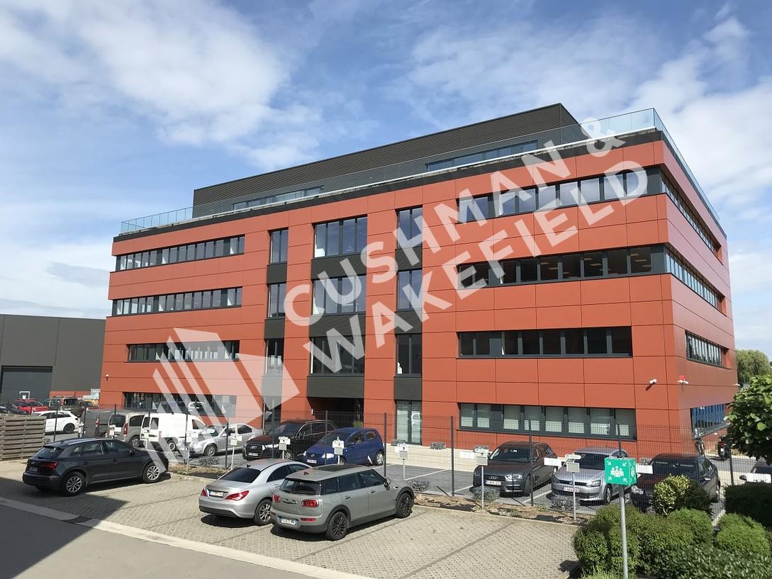 BUSINESS PARK LONCIN - B1
