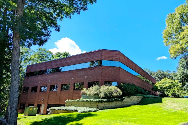 Linden Oaks Office Park