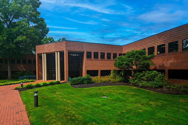 Linden Oaks Office Park