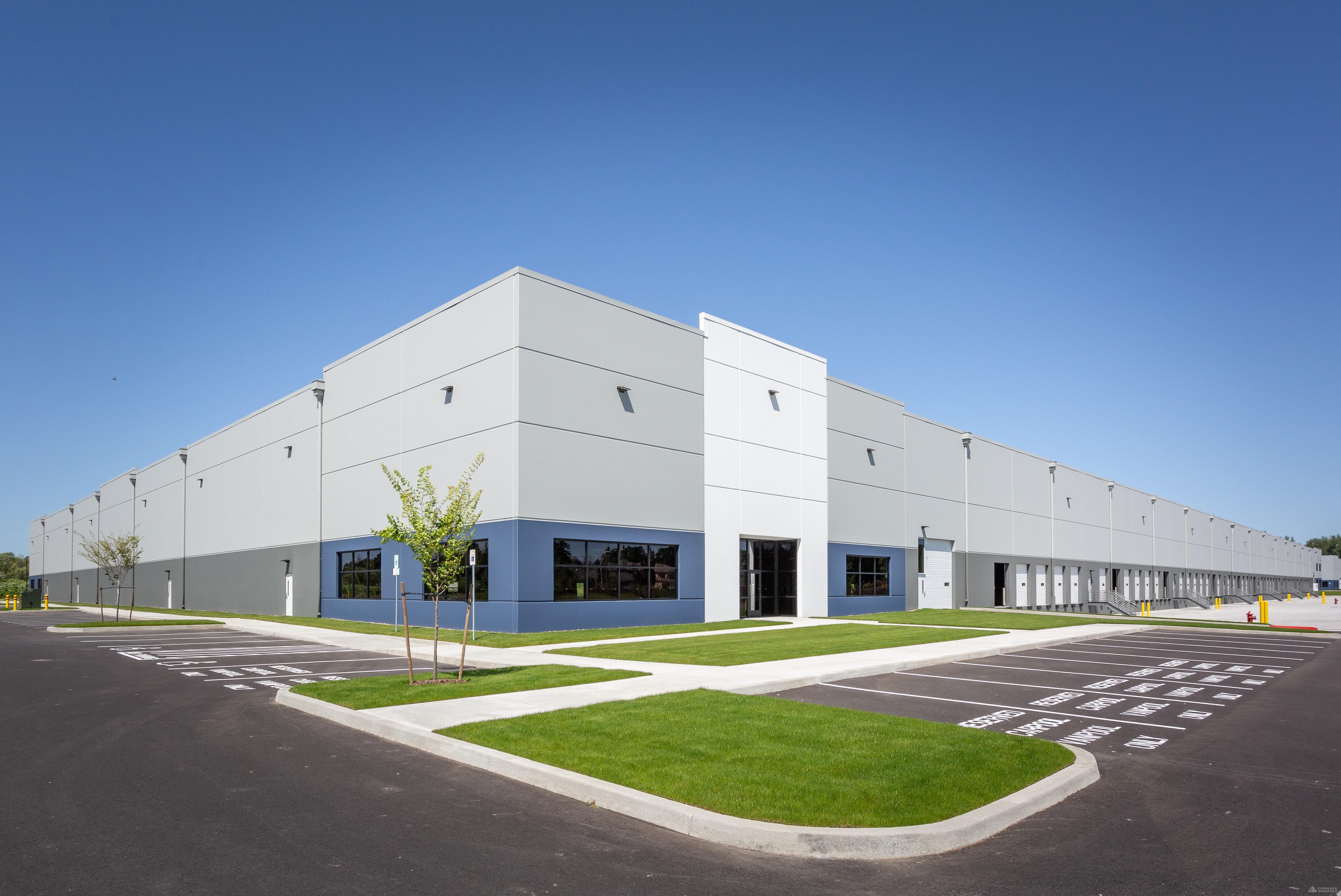 Blue Lake Corporate Park - Bldg B