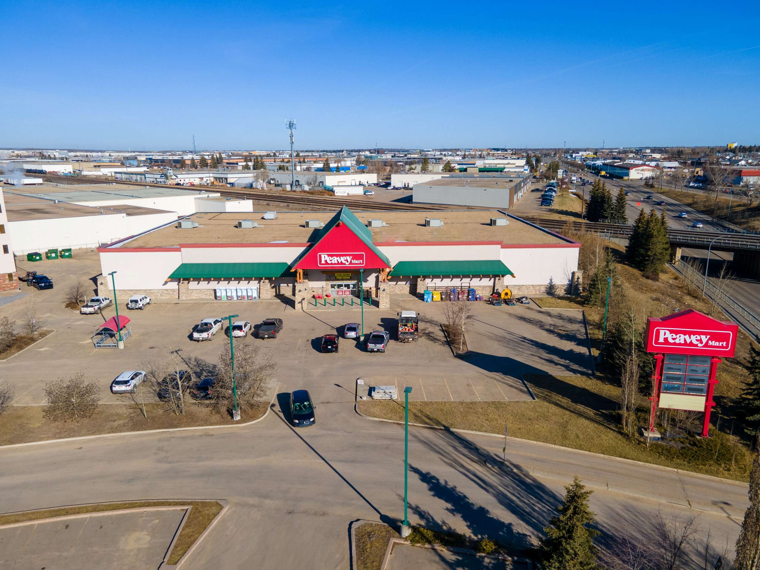 St. Albert Trail Retail & Industrial Showroom Property for Sale/Lease