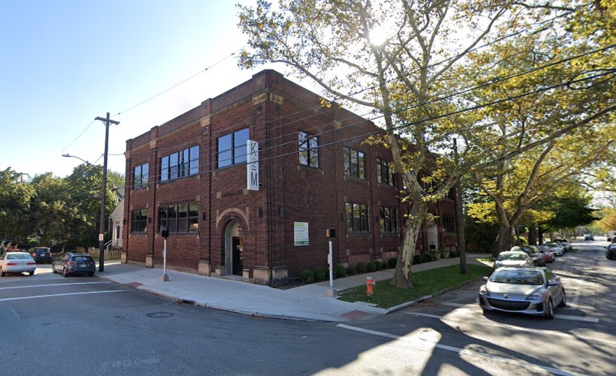 3121 Bridge Avenue