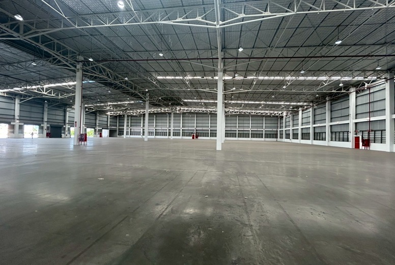 Warehouse For Rent 10,000 - 20,000 sqm. at Bangna Km.23, Samutprakan