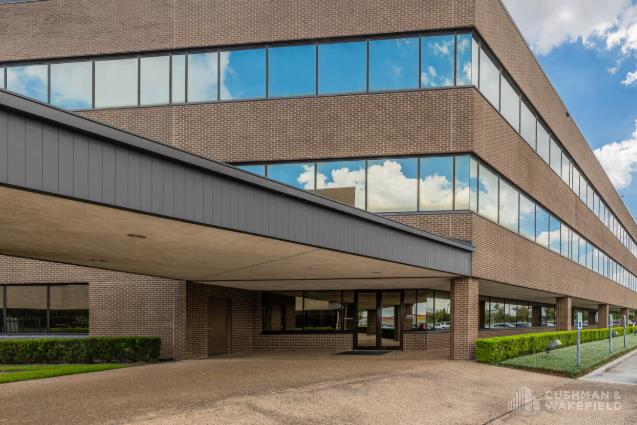 9000 Gulf Freeway - Building B