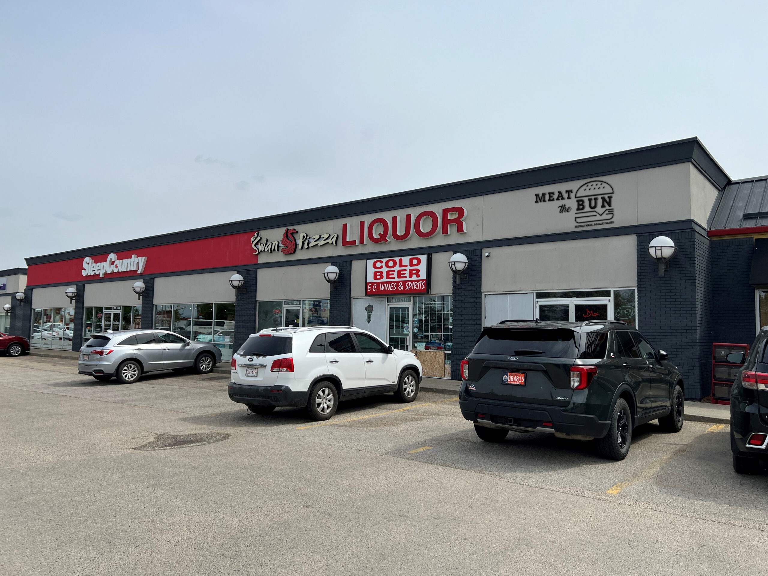 Retail Space for Lease in Earl’s Crossing, Edmonton