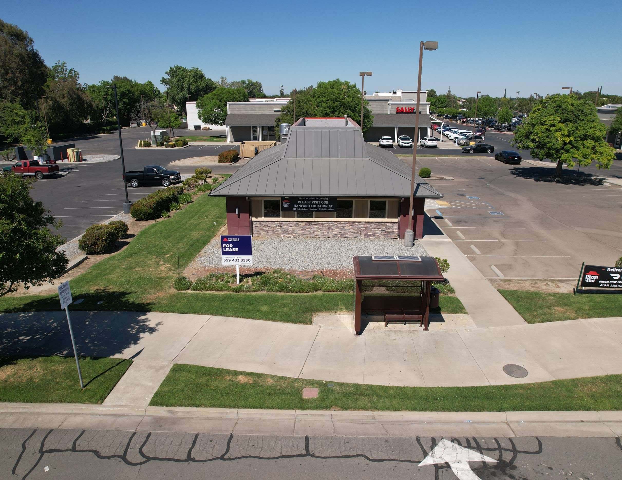 1029 N. Lemoore Avenue in Lemoore, CA