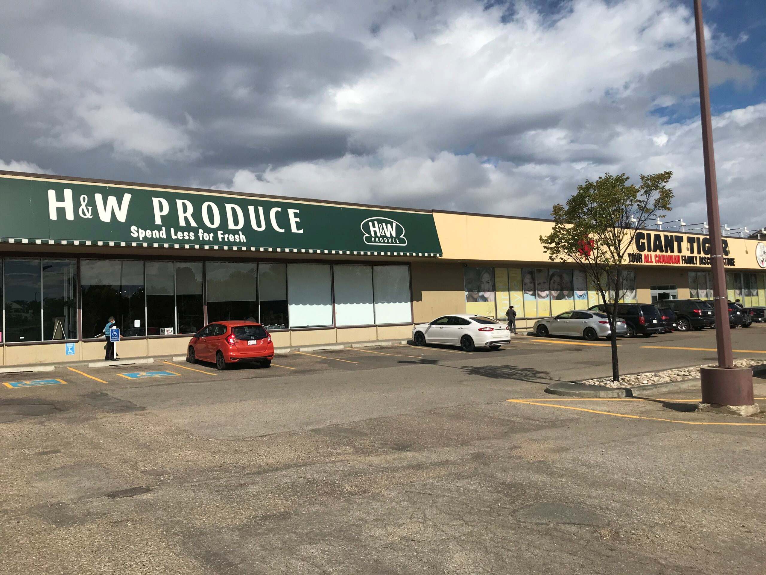 Retail Space for Lease in Kensington Centre – Edmonton, AB