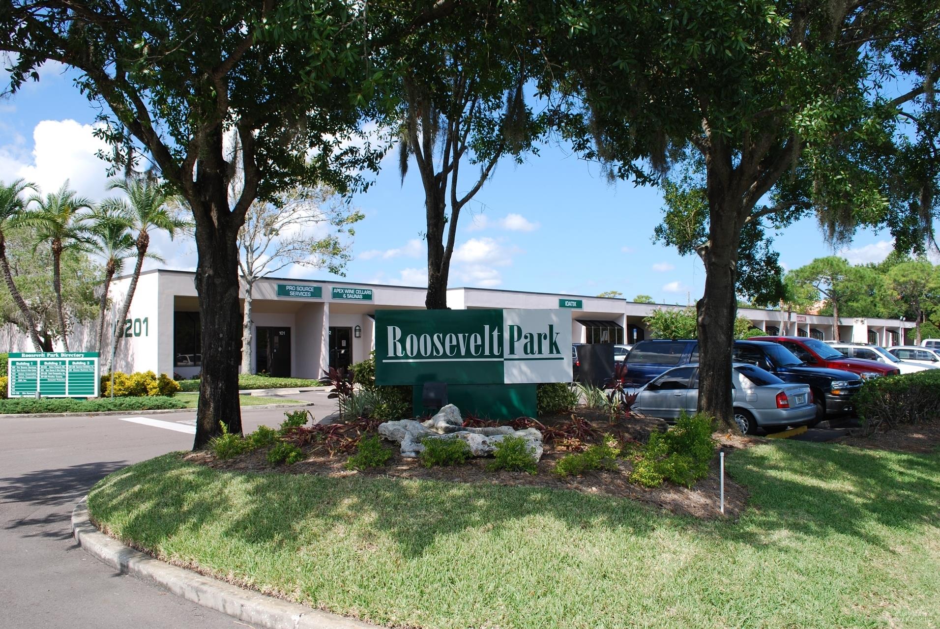 Roosevelt Corporate Center - Building 1
