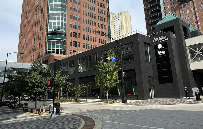 Atrium at the Hub | Office For Lease | 655 Walnut St, Des Moines, IA