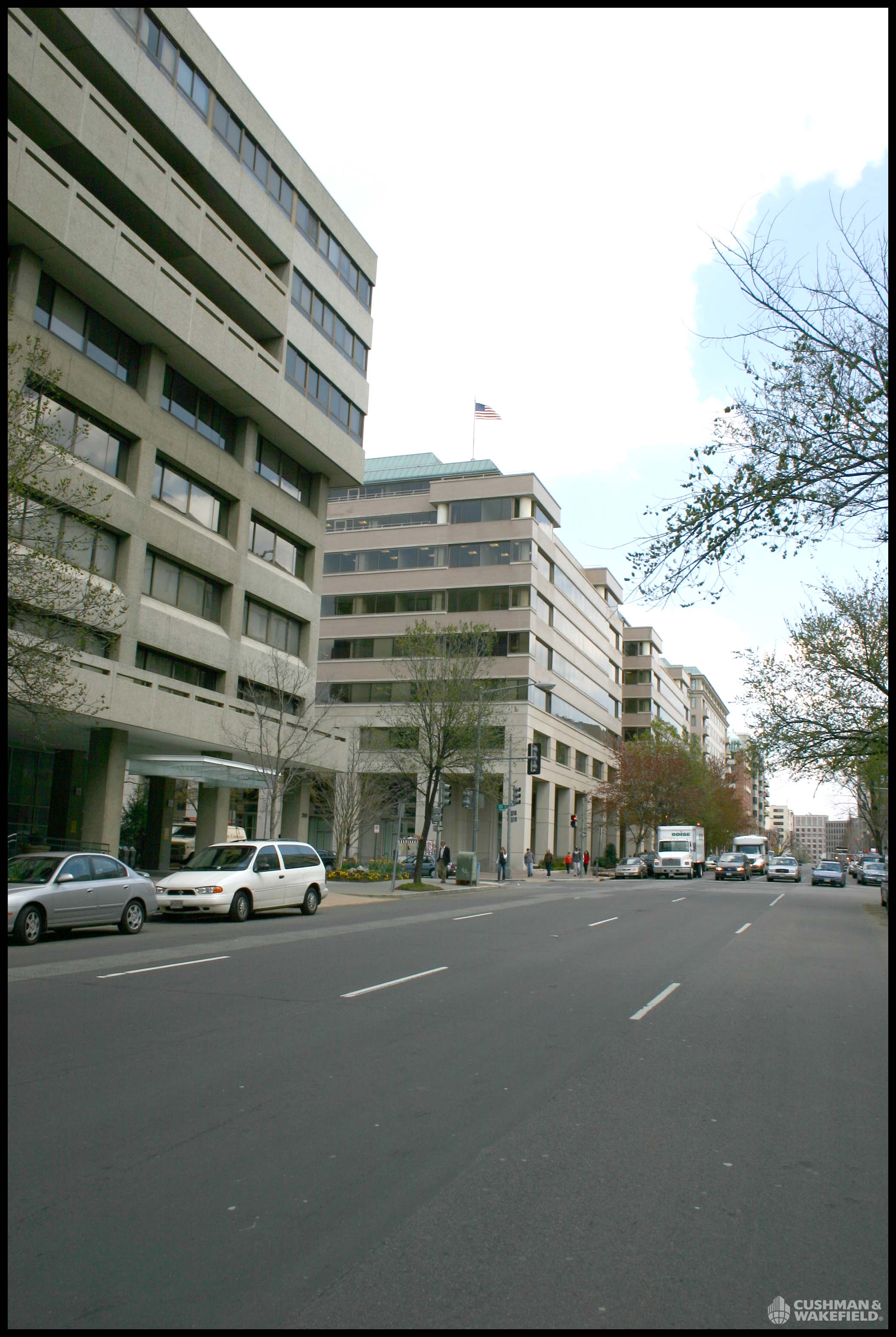 2445 M St NW