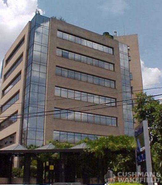 GT Plaza - Consolidated Commodore