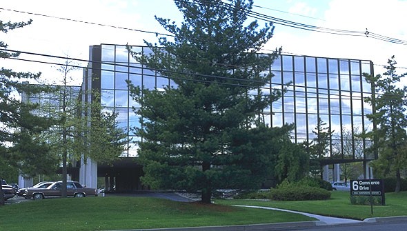 Parkway Commerce Center