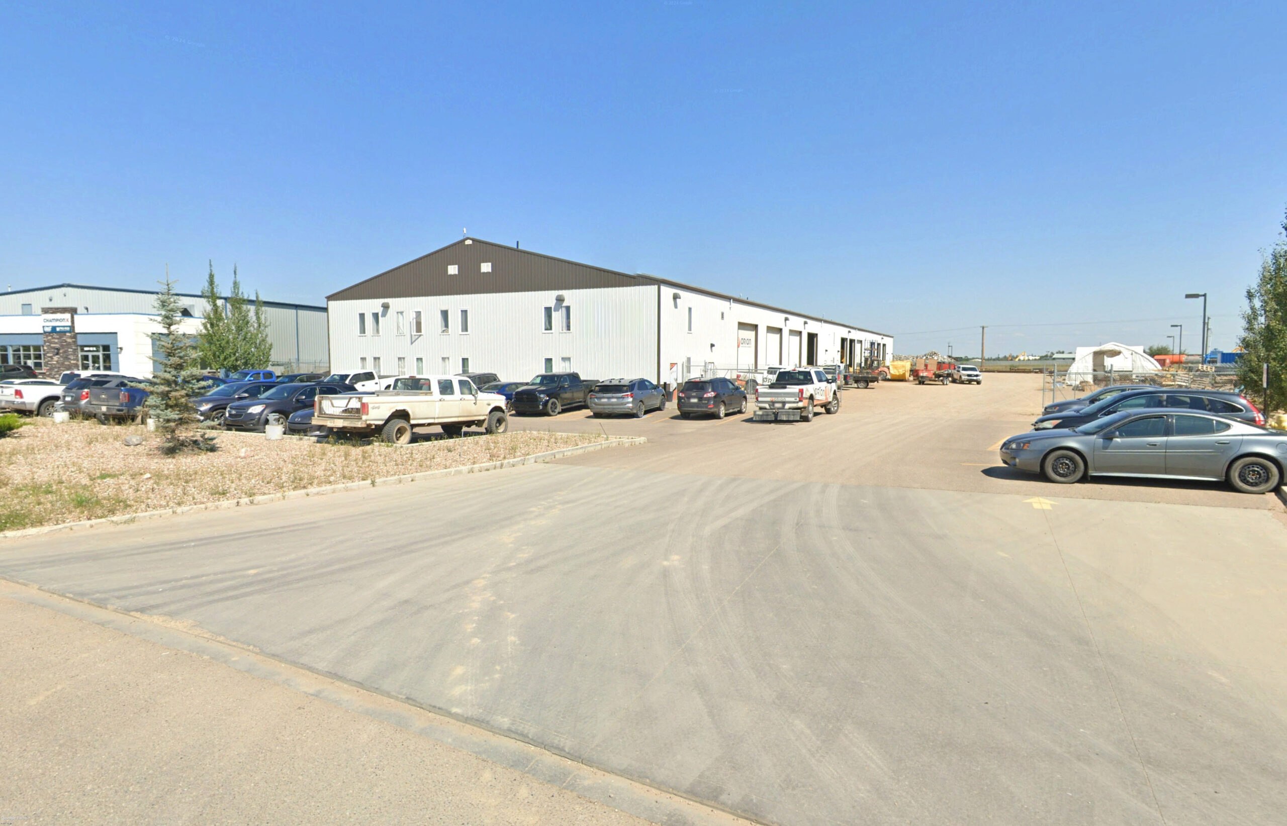 Fully Leased Industrial Investment – Lloydminster, AB