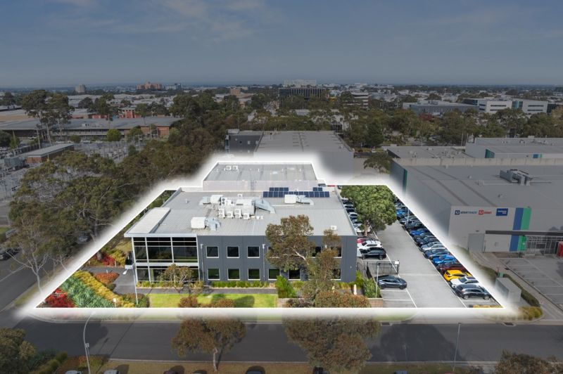 Rare premium corporate office/warehouse in highly sought-after business precinct