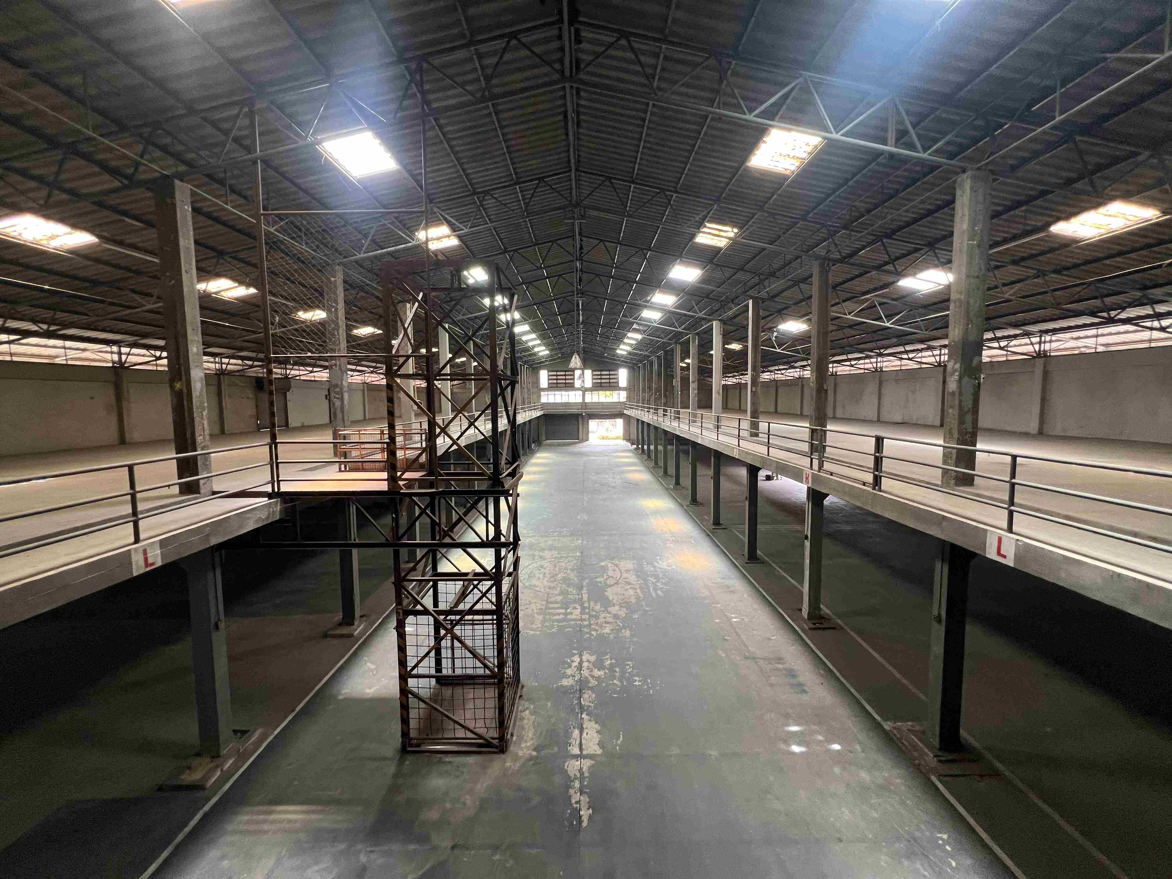 2,800 sq.m. Warehouse for Lease Near Suvarnabhumi Airport, Samut Prakan
