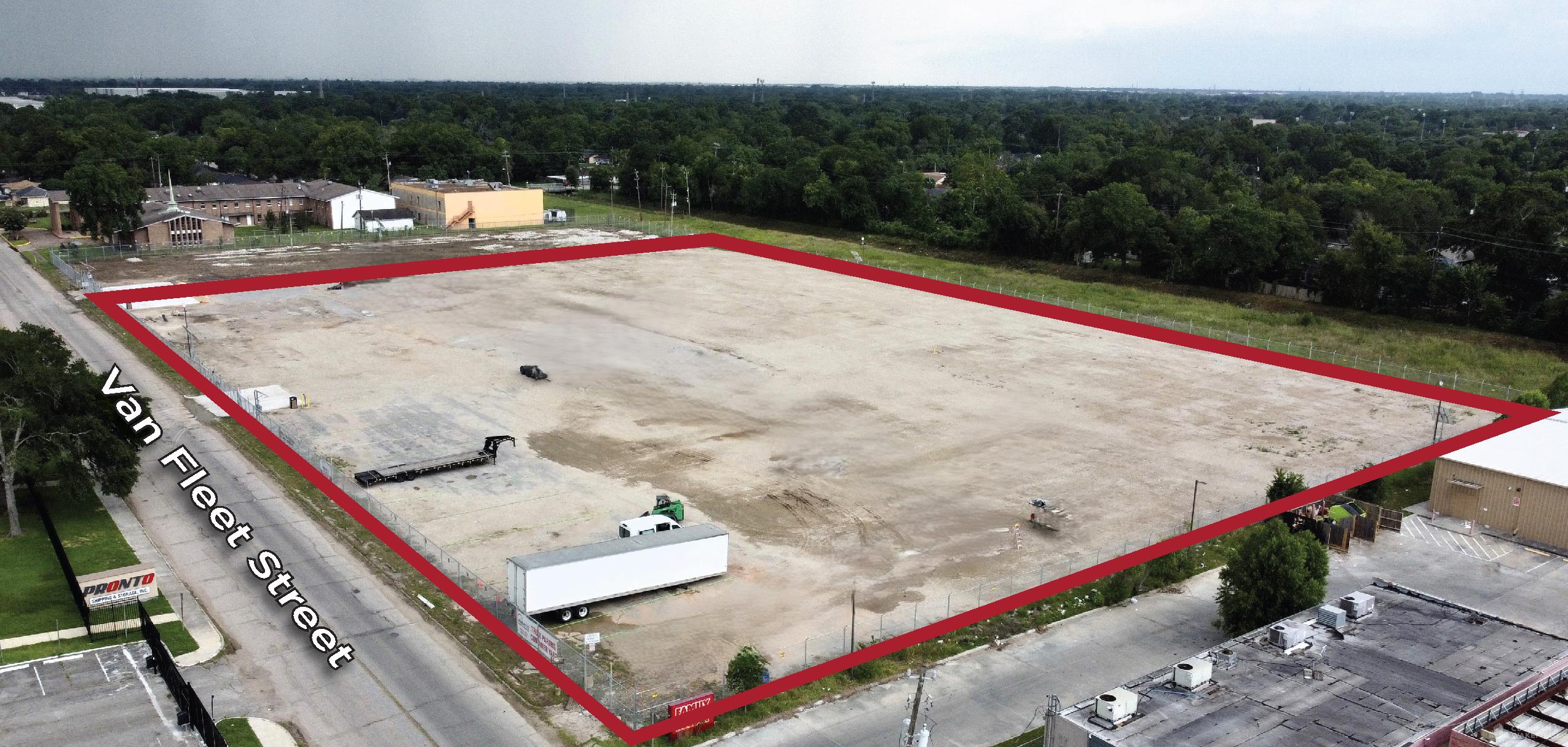 4 Acres including a 2,511 sf office