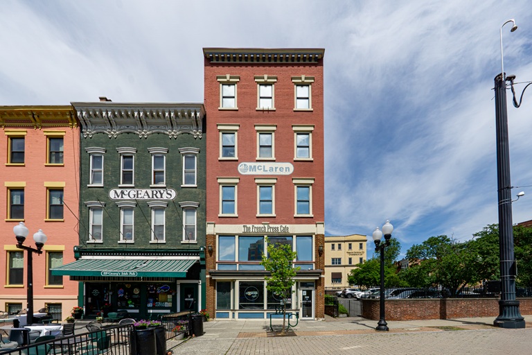 The Patroon Building