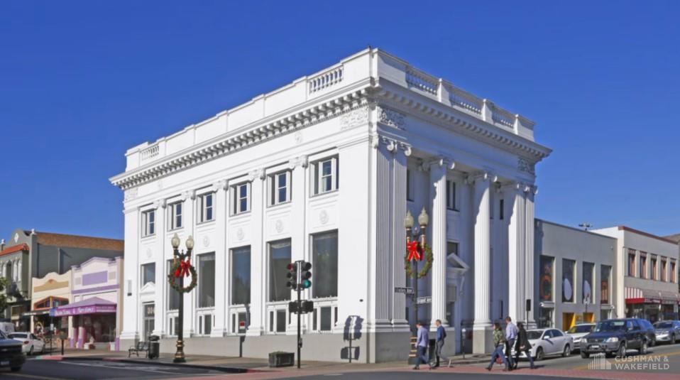 304 Grand