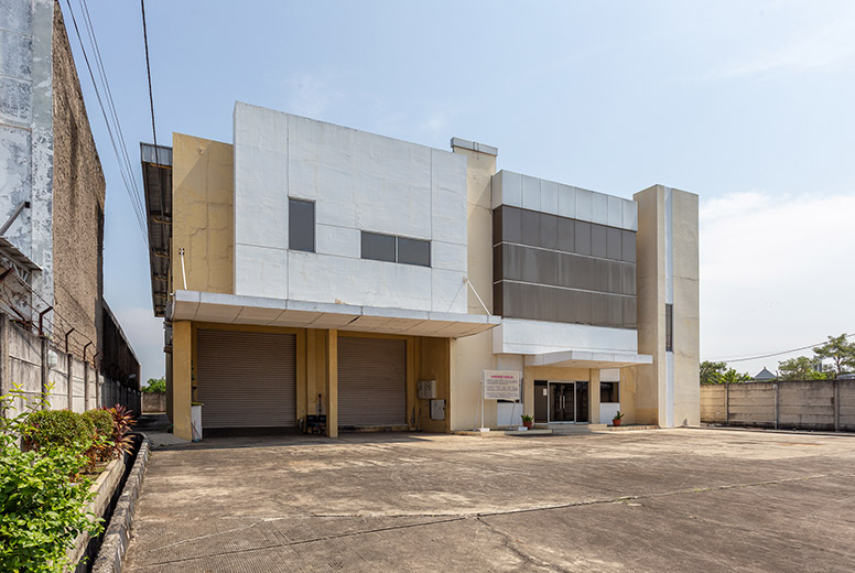 Warehouse for Sale on Jl. Sunan Gunung Jati
