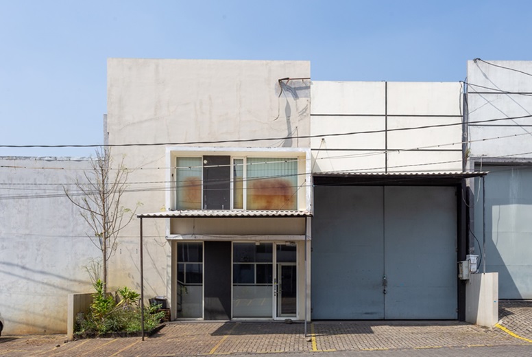 Warehouse for Sale on Blok D, Komplek Pergudangan KL Bizhub, Malang, East Java