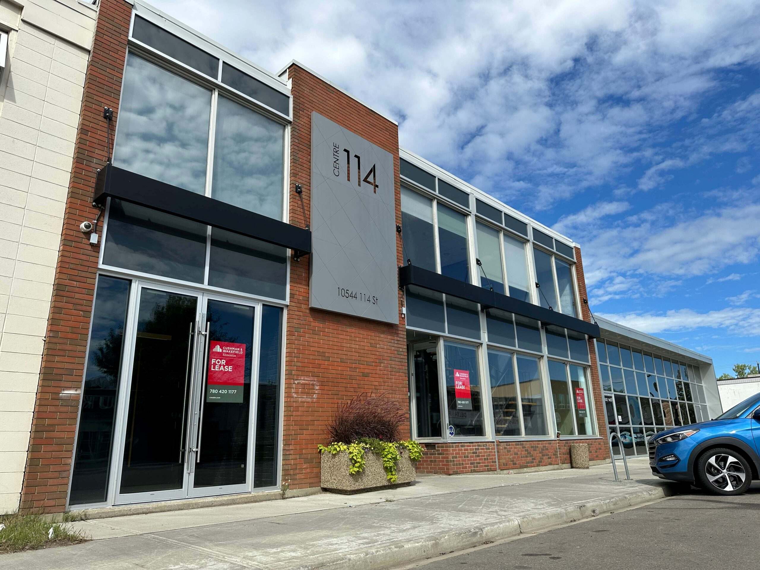 Queen Mary Park Restaurant Space for Lease – Edmonton, AB – Centre 114