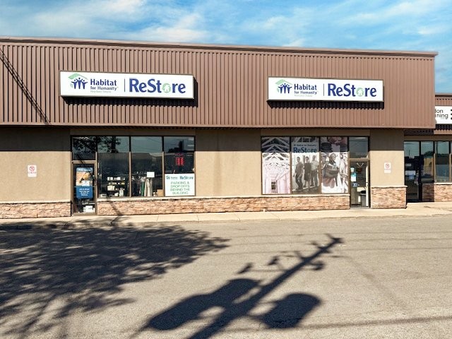 317 Adelaide Street South, Unit 109