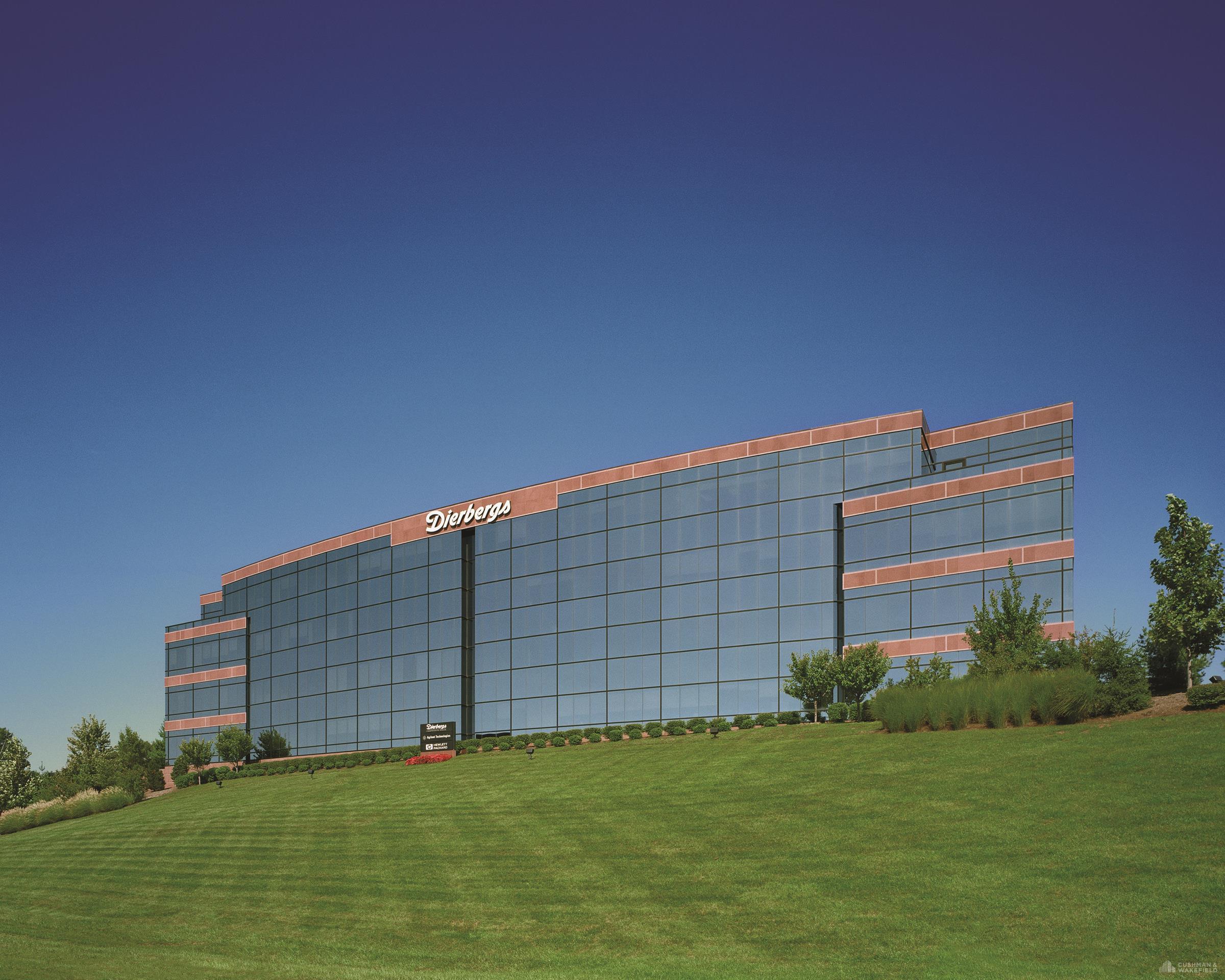Dierbergs Corp. Plaza