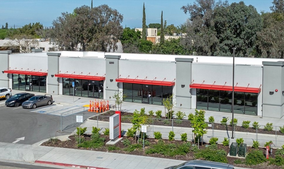 2250 N Weber - Fresno, CA