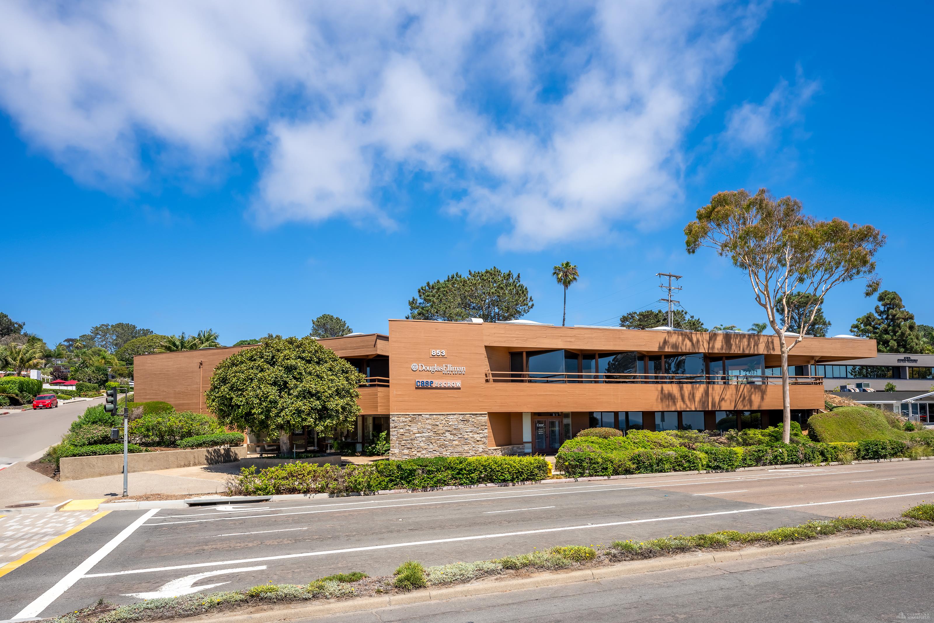 853 Camino del Mar