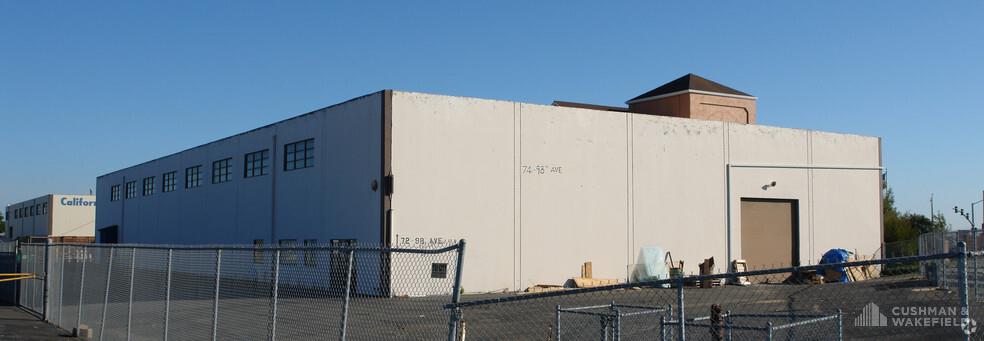 72-74 98th Ave