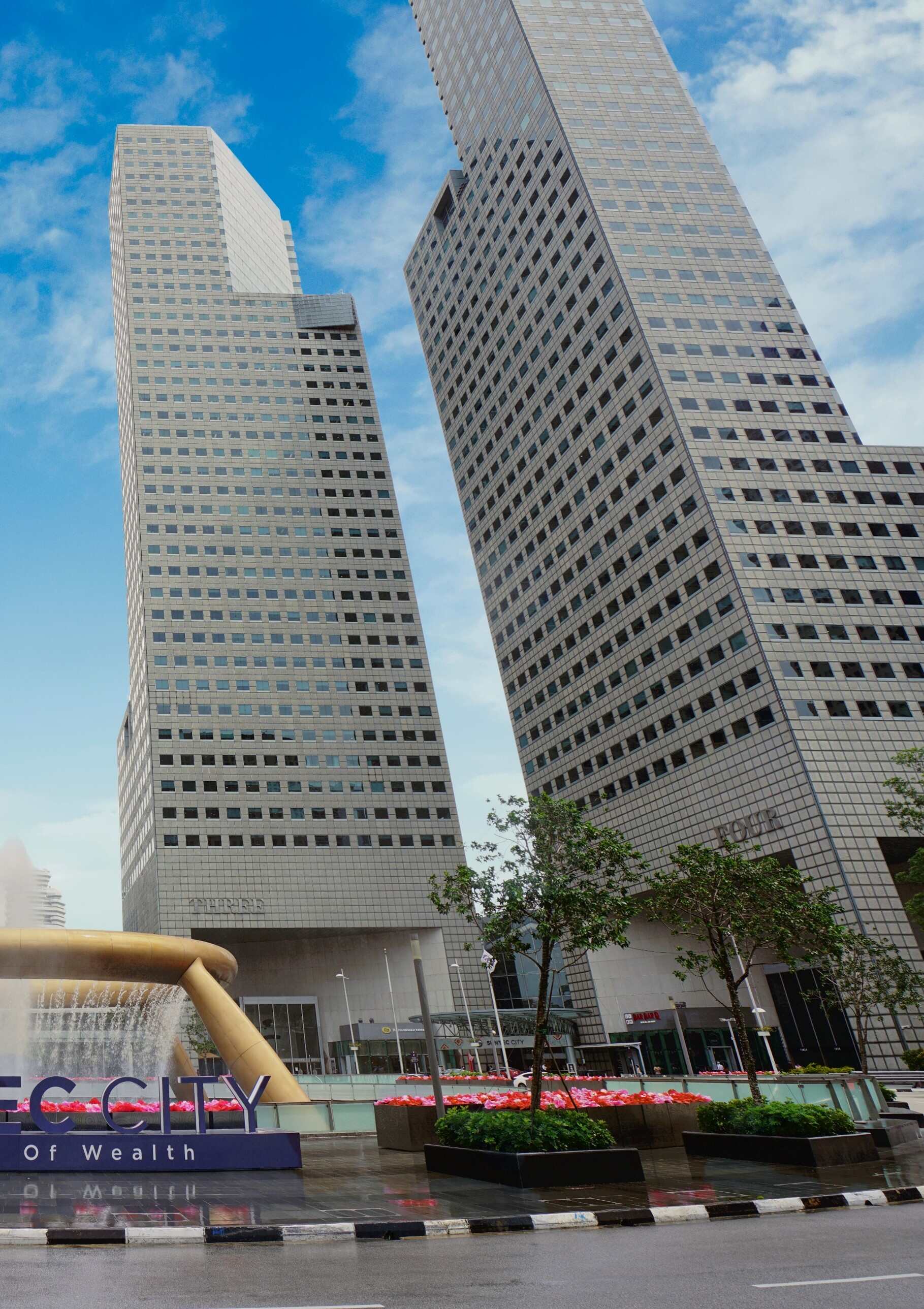 Suntec City High Floor Office For Sale (3 Titles)