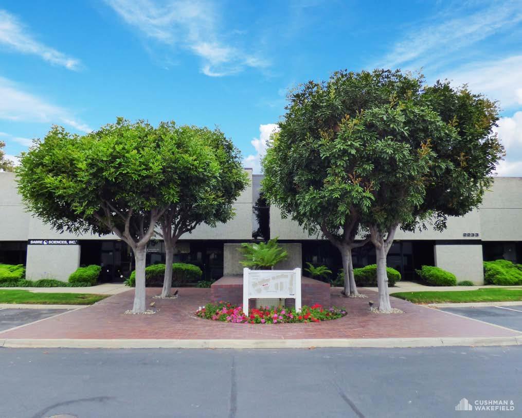 Carlsbad Commerce Center
