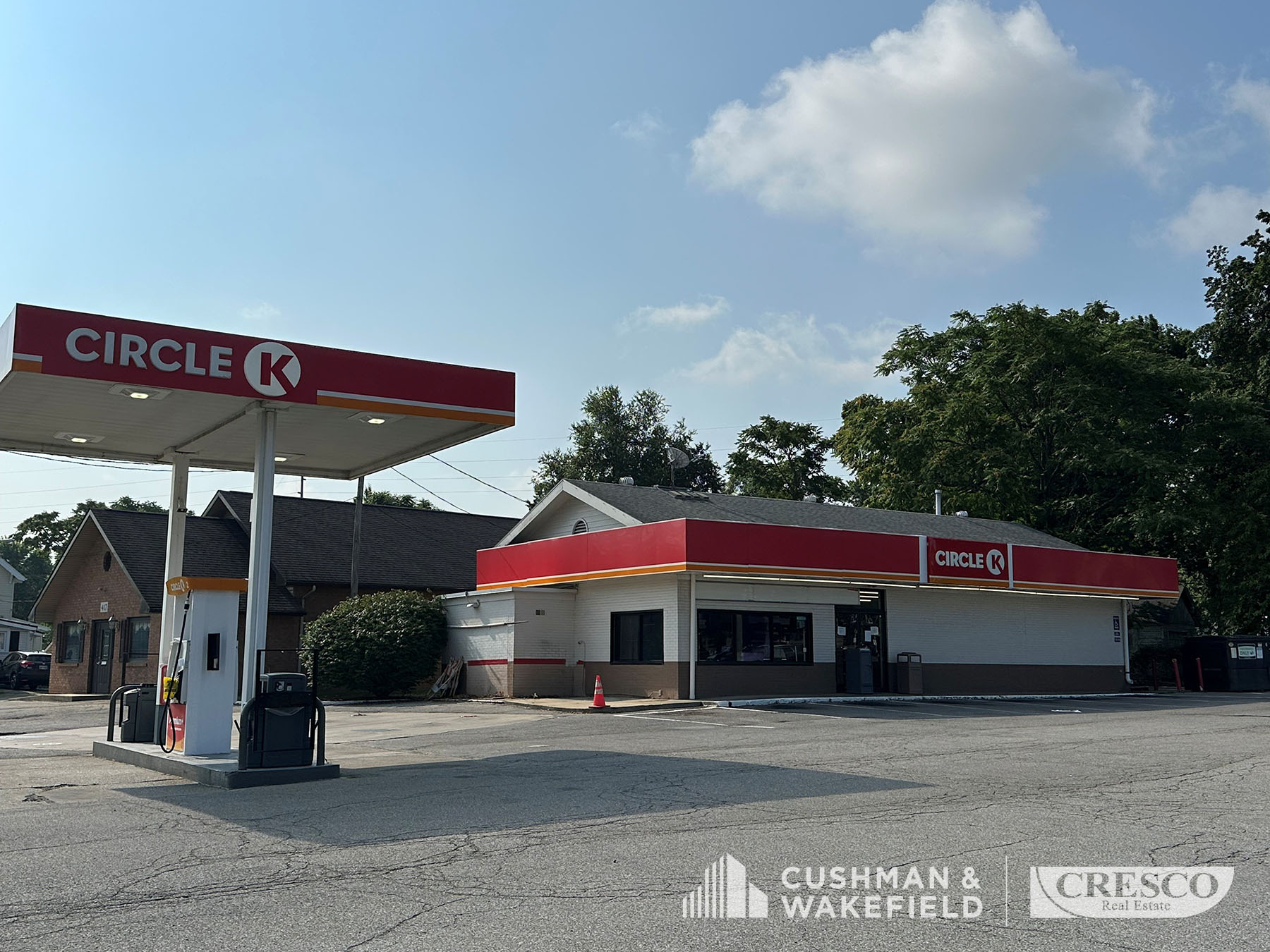411 East Main Street (Former Circle K)