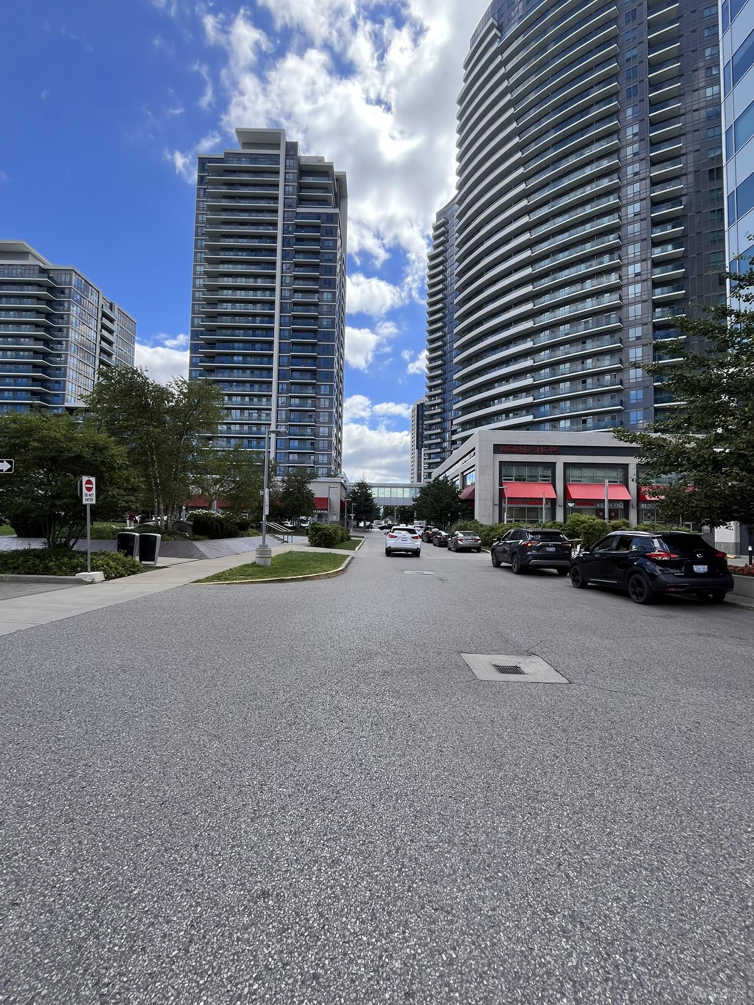 YONGE STREET RETAIL