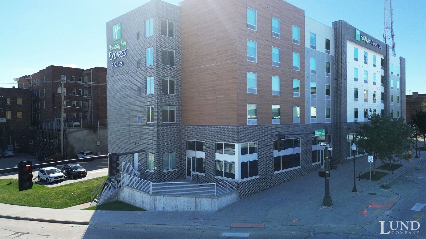 Holiday Inn Retail Space