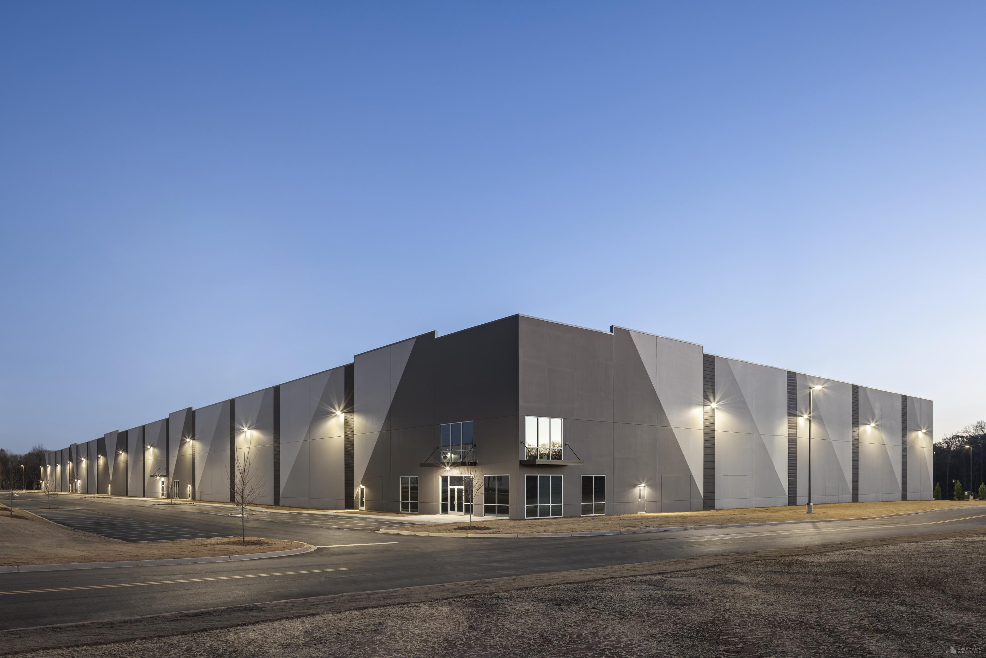 Spartan Tradeport - Building 2