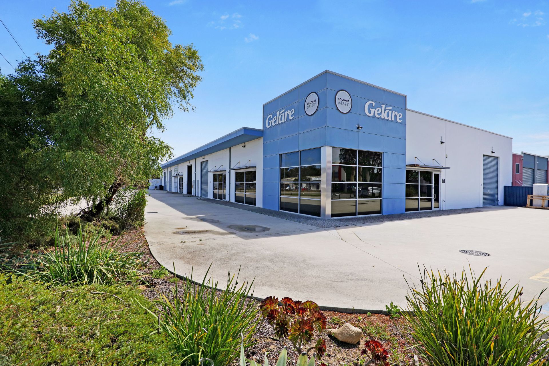 Two Adjoining High-Quality Industrial Units