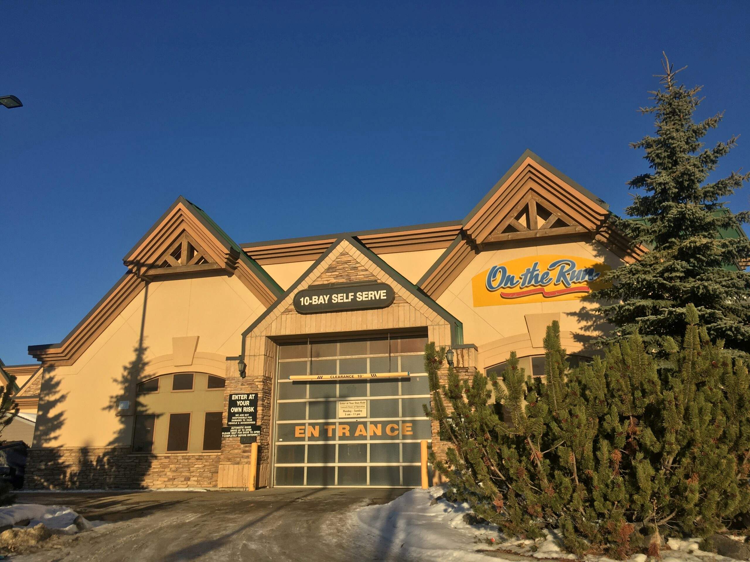 Airport Road Retail Space for Lease – Rocky Mountain Plaza