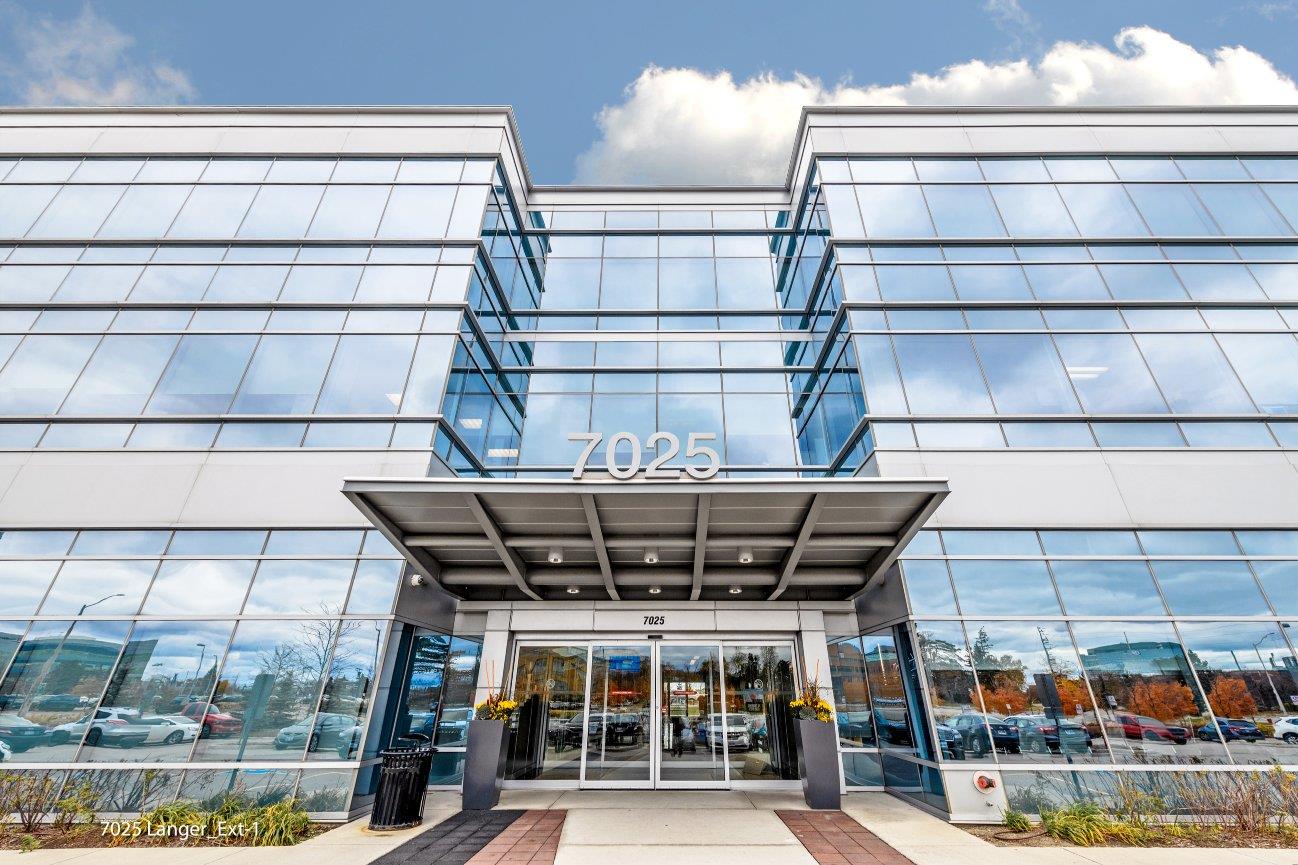 Crossroads Corporate Centre