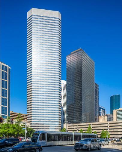 3 Houston Center