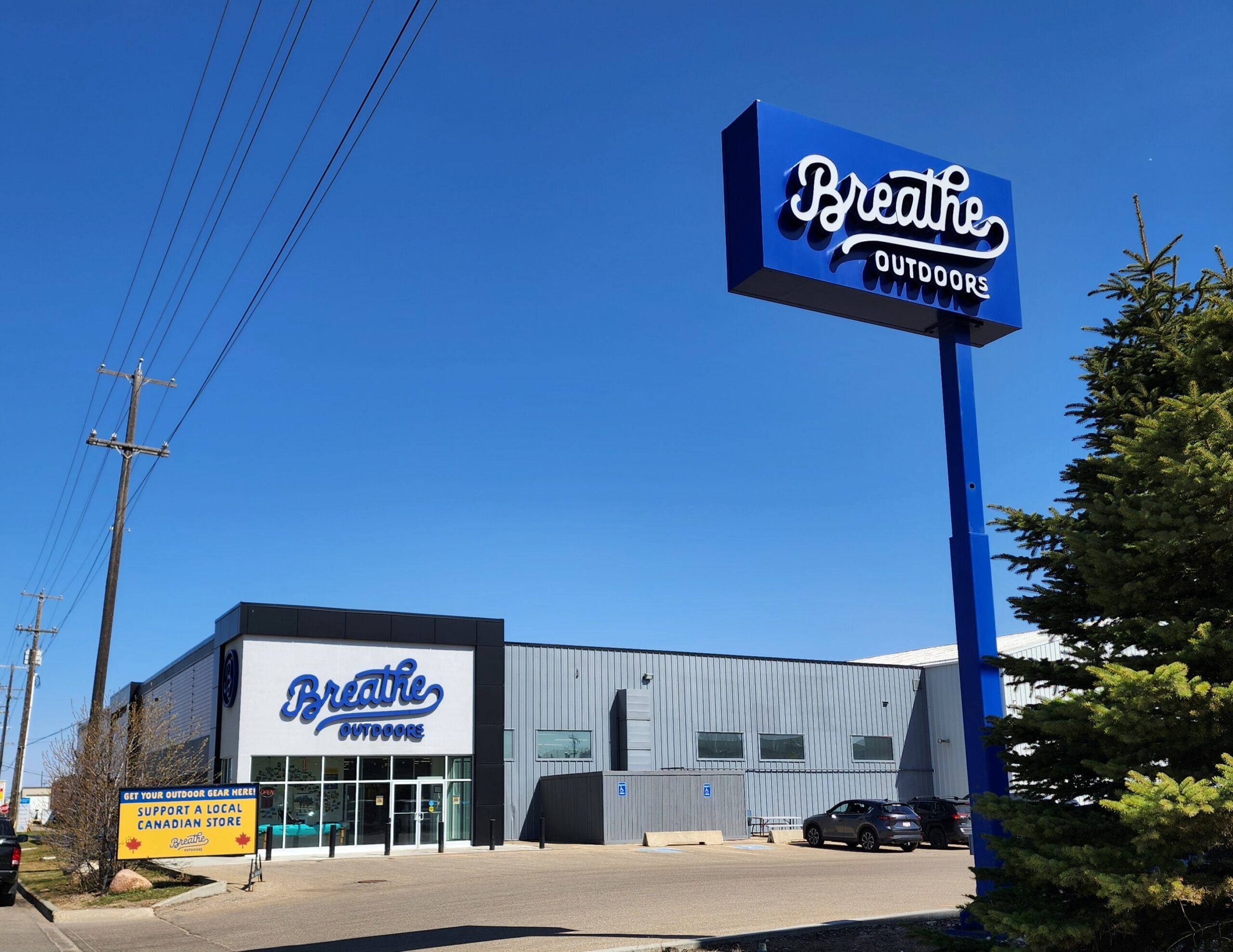 High-Traffic Retail & Flex Space For Sale – 170 St & 110 Ave