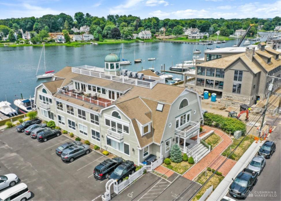 105 Rowayton Avenue