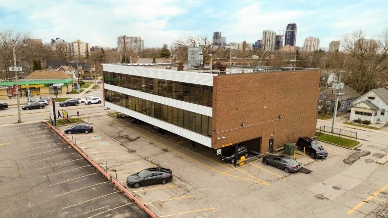 240 Wharncliffe Road North, Unit 205