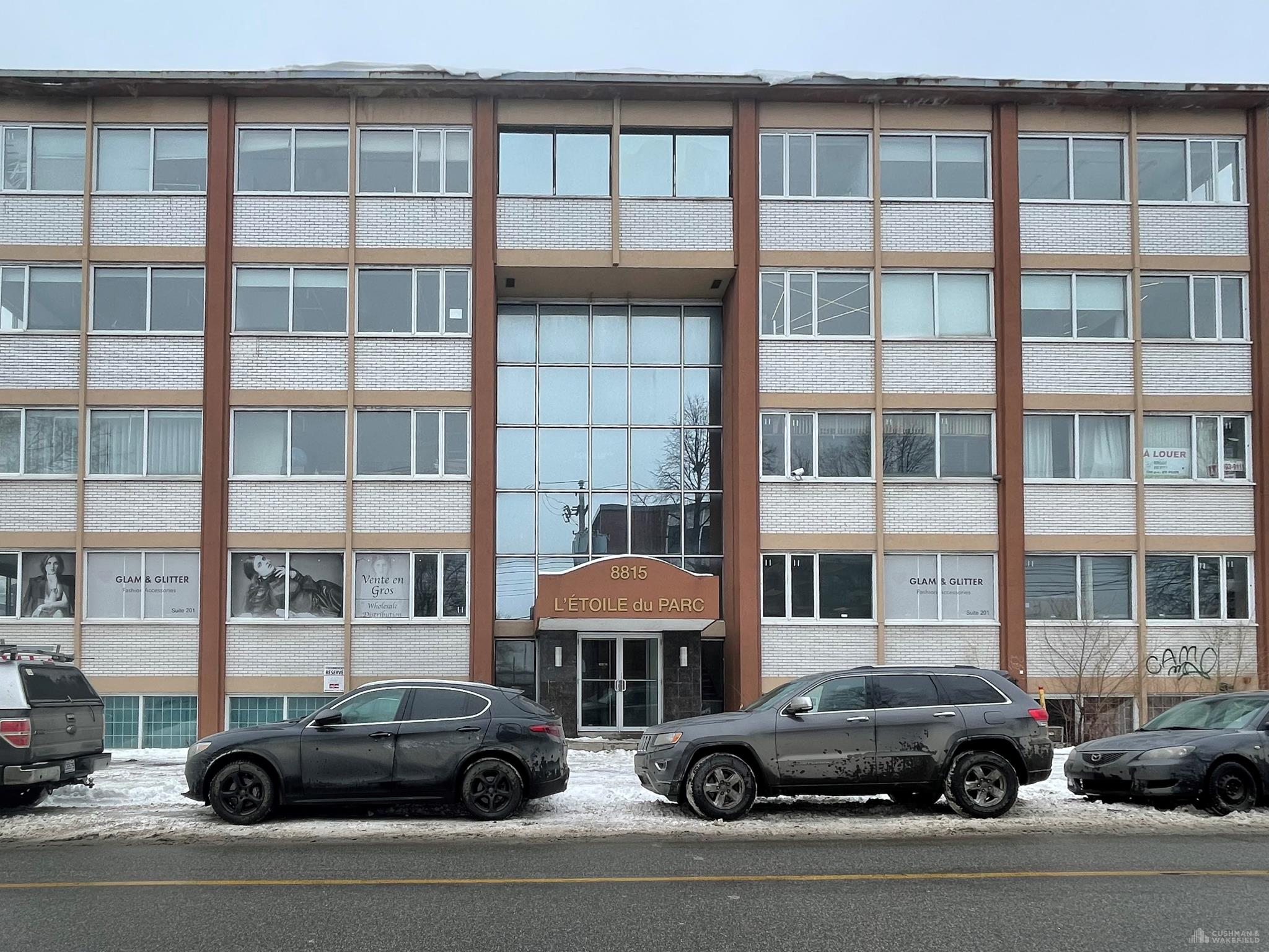 8815 du Parc Avenue