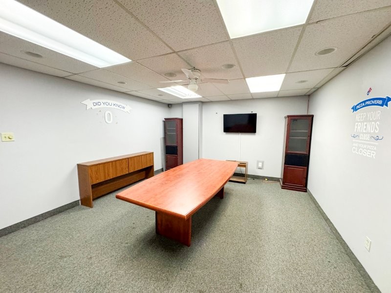 1565 North Routledge Park, Unit 3